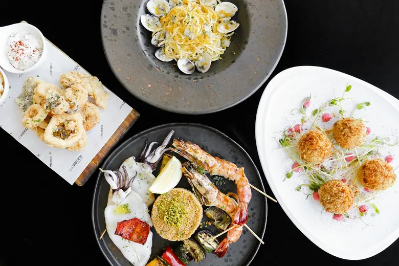 ฟาโวล่ายกเอาวัตถุดิบจากท้องทะเลมาปรุงเป็น...