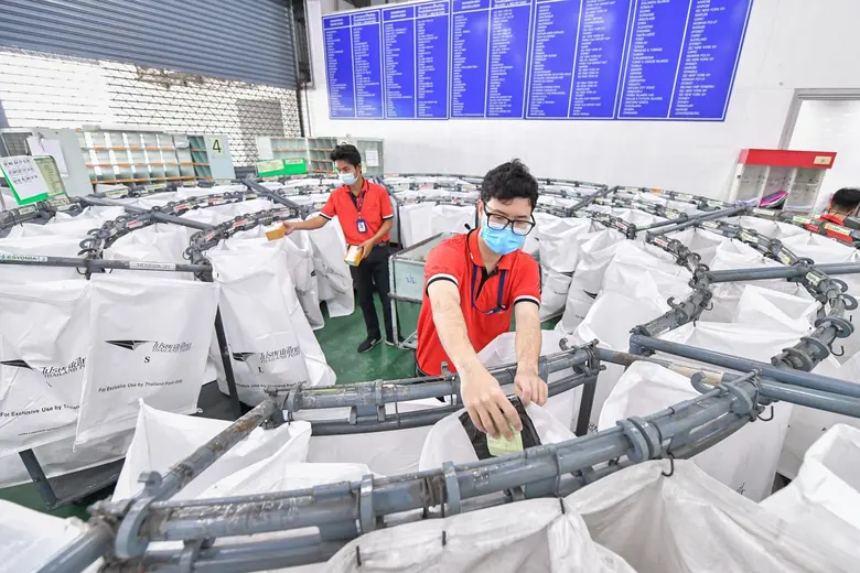 ไปรษณีย์ไทยย้ำภารกิจ "ขนส่งหลักของชาติ" มุ่งพัฒนาสู่เทคโพสต์ เดินหน้านโยบาย "ส่งพลังสร้างสัมพันธ์" สะท้อนจุดยืนเพื่อนแท้ร่วมทางคนไทย