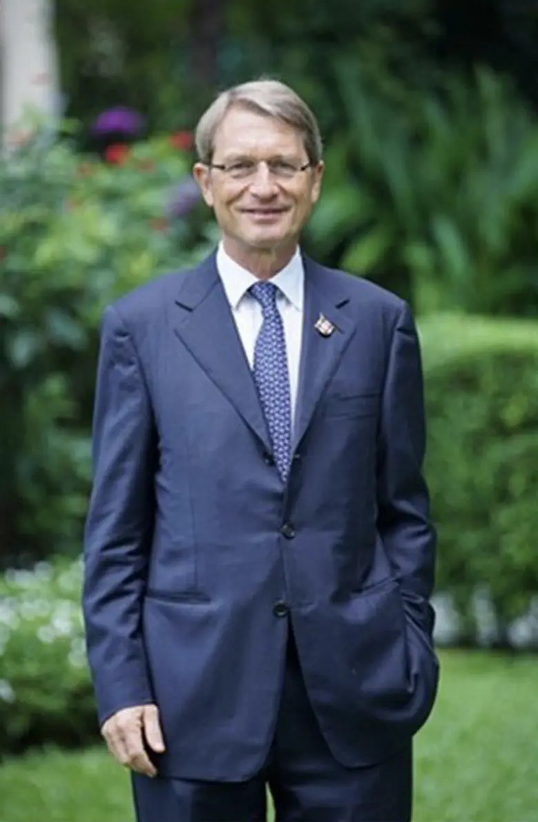 ดร.ฮาราลด์ ลิงค์ ประธาน บี.กริม และประธาน...