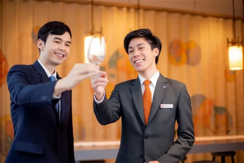 วิทยาลัยดุสิตธานี หนึ่งในสถาบันการศึกษาเอ...