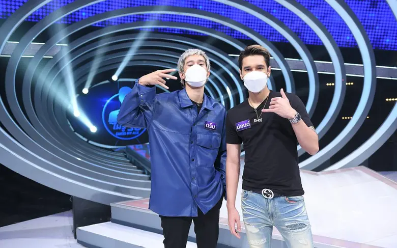 "ปอนด์ P-HOT - ดรีม Dream High" เคลิ้มพลังเสียง "เขียว คาราบาว" สะกดตา ตรึงใจ เผลอกุมขมับ นับอายุกันหัวหมุน ในรายการ "GUESS MY AGE"