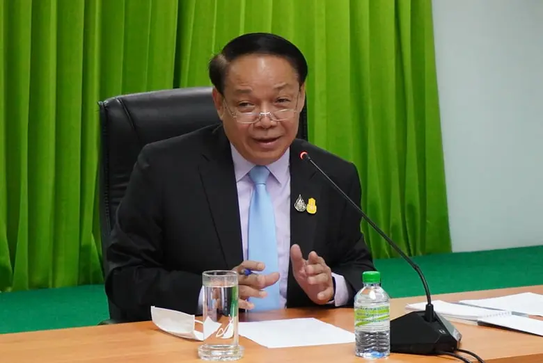 นายสไกร พิมพ์บึง เลขาธิการสำนักงานกองทุนฟ...