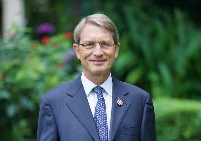 ดร.ฮาราลด์ ลิงค์ ประธาน บี.กริม และประธาน...