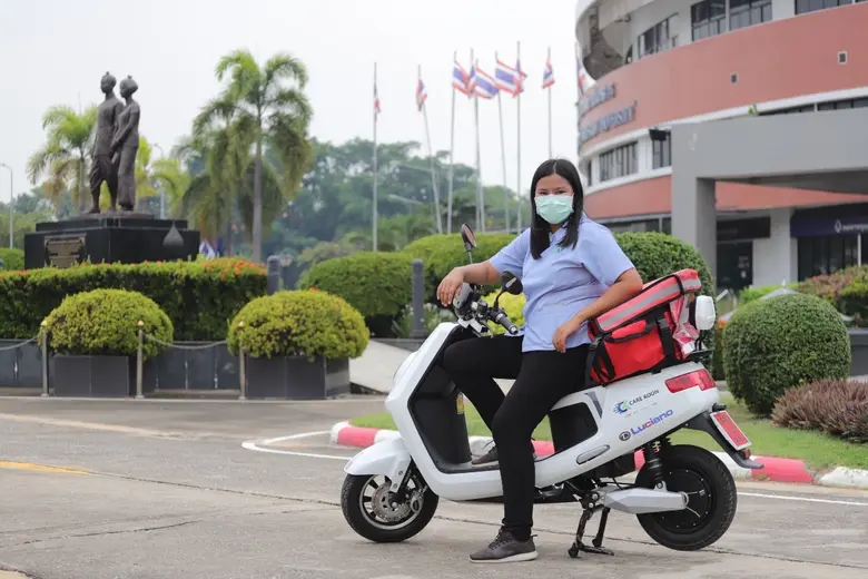 "โซลาร์วัตต์111" สตาร์ทอัพสัญชาติไทย ส่ง แอปพลิเคชั่น "แคร์คุณ" มอบ "รถแคร์คุณอีวี" และแพลตฟอร์มช่วยเหลือผู้ป่วยโควิด ในศูนย์แยกกักในบ้านและชุมชน (Home & Community Isolation)