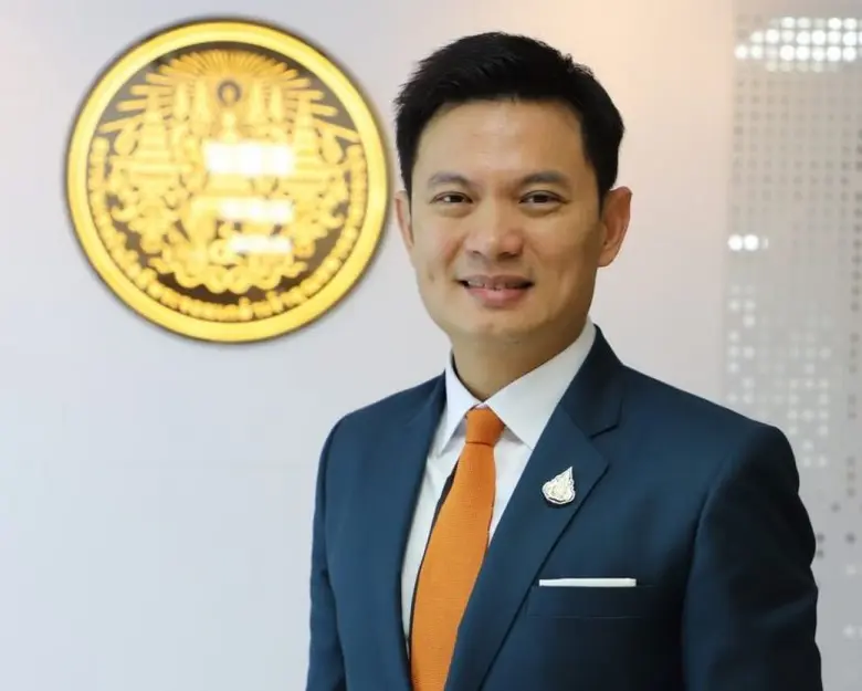 สถาบันเทคโนโลยีพระจอมเกล้าเจ้าคุณทหารลาดก...