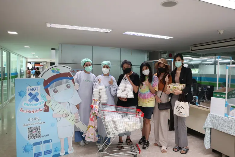 โรงพยาบาลลานนา ขอขอบคุณ ร้านอร่อยลืมโลก โ...