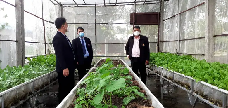 ผืนดินที่เคยว่างเปล่าของ โรงเรียนบ้านคลอง...