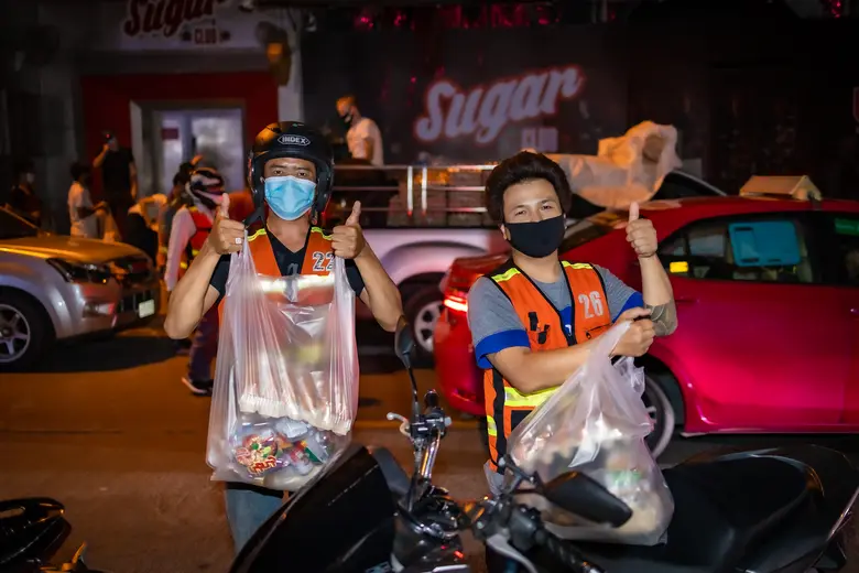 Panthera Group มอบถุงยังชีพแก่พนักงานขับแท็กซี่ "ที่อาจถูกมองข้าม" กว่า 400 คน