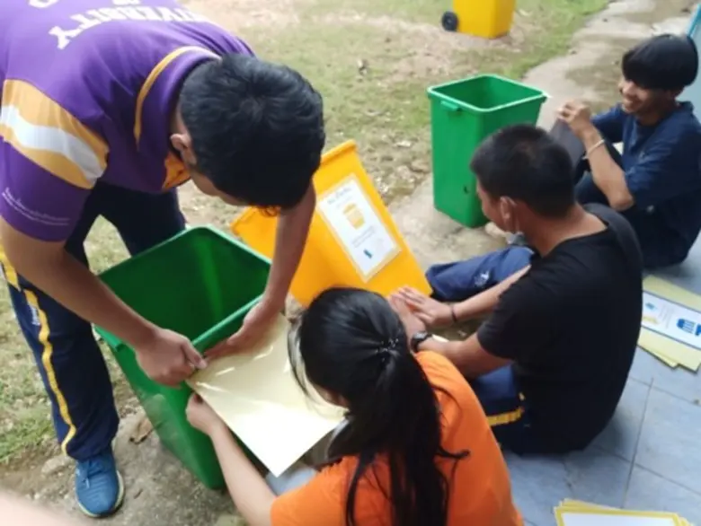 นิสิต SEEN ม.พะเยา รับมอบโล่เกียรติคุณ Green Youth ประจำปี ๒๕๖๓