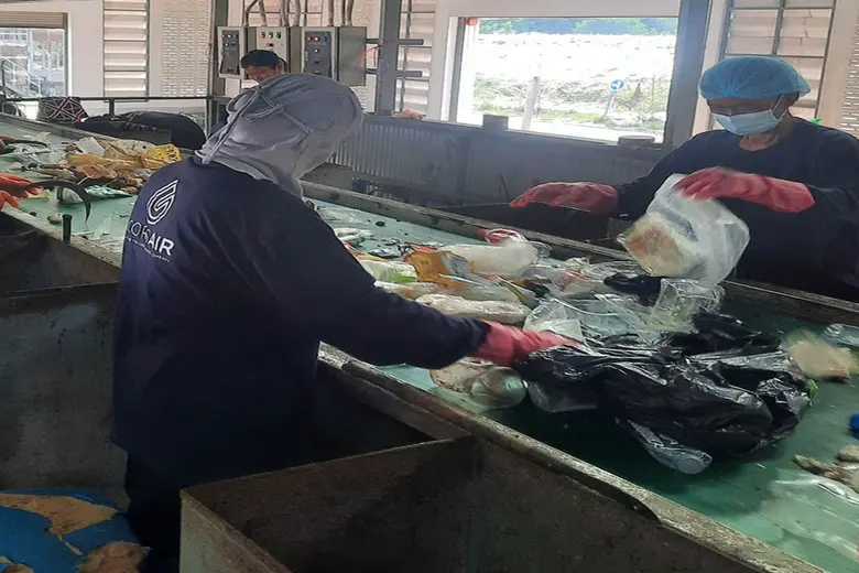 คอร์สแอร์ กรุ๊ป ผนึก ทสจ.สระแก้ว นำร่องแก้ไขปัญหาขยะมูลฝอยในพื้นที่ พร้อมชูนวัตกรรม "ไพโรไลซิส" เปลี่ยนขยะพลาสติกเป็นพลังงานชีวภาพสู่การพัฒนาสิ่งแวดล้อมที่ยั่งยืน