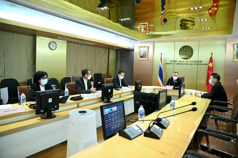 ไทย - จีน จับมือ ลงนามพิธีสาร ขยายด่านนำเข้า - ส่งออก ผ่านประเทศที่สาม รวม 16 ด่านเปิดโอกาสผลไม้ไทย สู่แดนมังกรมากขึ้น ช่วยเกษตรกรกระจายสินค้า เพิ่มทางเลือกให้ผู้ประกอบการไทย