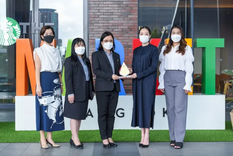 นางสาวอุษา ธีระวิทยเลิศ ผู้อำนวยการสำนักง...