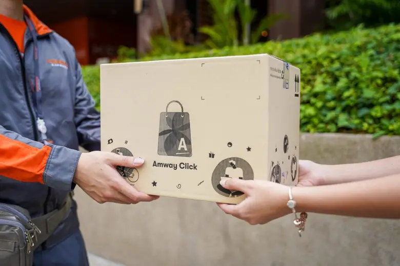 แอมเวย์ผนึก Kerry Express ทำ Last Mile Delivery เสริมแผน Amway Digital Ecosystem  จากต้นน้ำสู่ปลายน้ำ พร้อมนำธุรกิจสู่โลกอนาคตแบบไม่มีขีดจำกัด