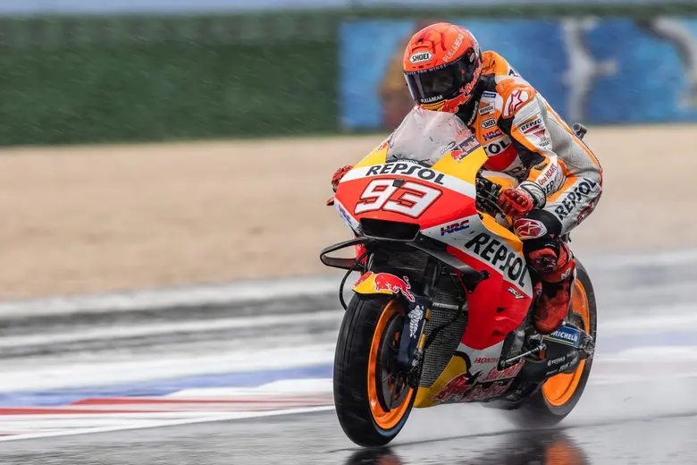 มาร์ค มาร์เกซ แชมป์โลก 8 สมัย จาก เรปโซล ...