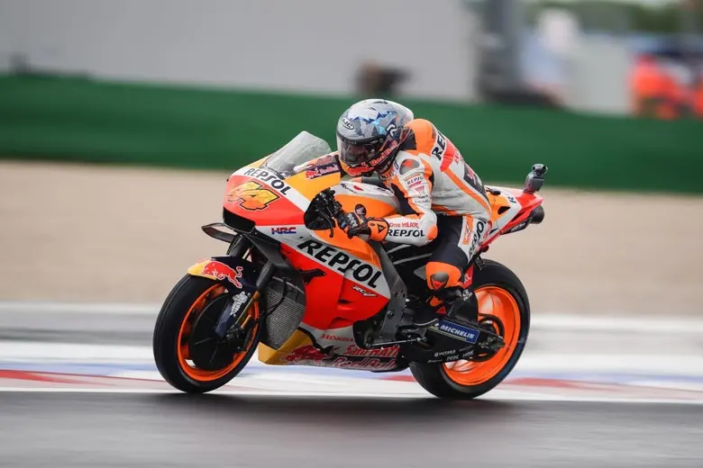 "มาร์เกซ" รั้งท็อป 5 ซ้อม โมโตจีพี "สมเกียรติ" ฝ่าฝนซิวที่ 3 โมโตทู มิซาโน