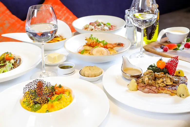 ห้องอาหารดอน จิโอนวานนี่ โรงแรมเซ็นทารา แ...