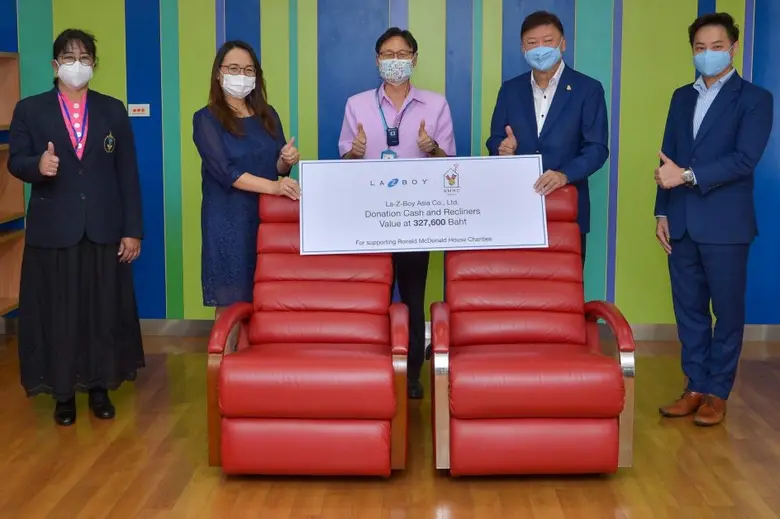 บริษัท เล-ซี-บอย เอเชีย จำกัด นำโดย ธนากร...