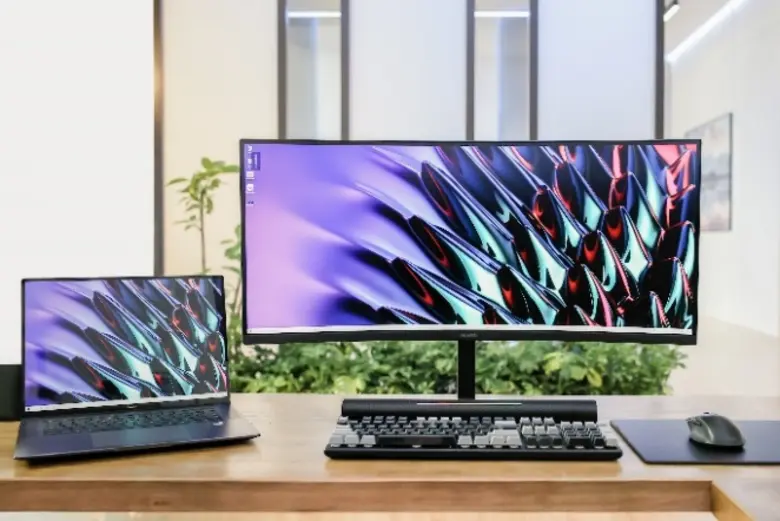 เมื่อเกมมิ่งดีไวซ์ที่มียังแรงไม่พอ อาจถึงเวลามองหาของใหม่ที่ใช่และคู่ควร Work Smart เวลางาน ยิ่งต้อง Play Hard เวลาชิลล์