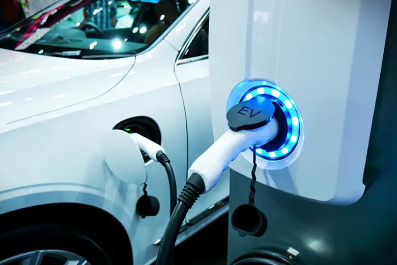 อุตสาหกรรมยานยนต์ไฟฟ้า (Electric Vehicle:...