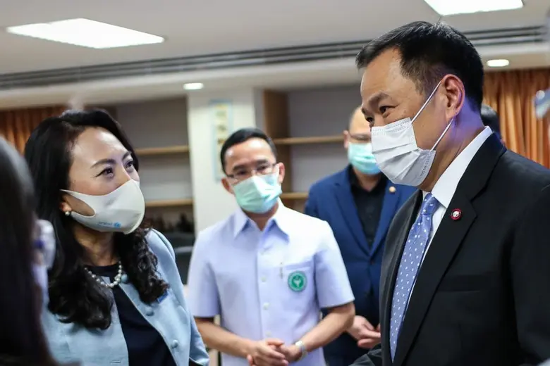 ยูนิเซฟมอบเครื่องผลิตออกซิเจน 550 เครื่องเพื่อสนับสนุนประเทศไทยสู้โควิด-19