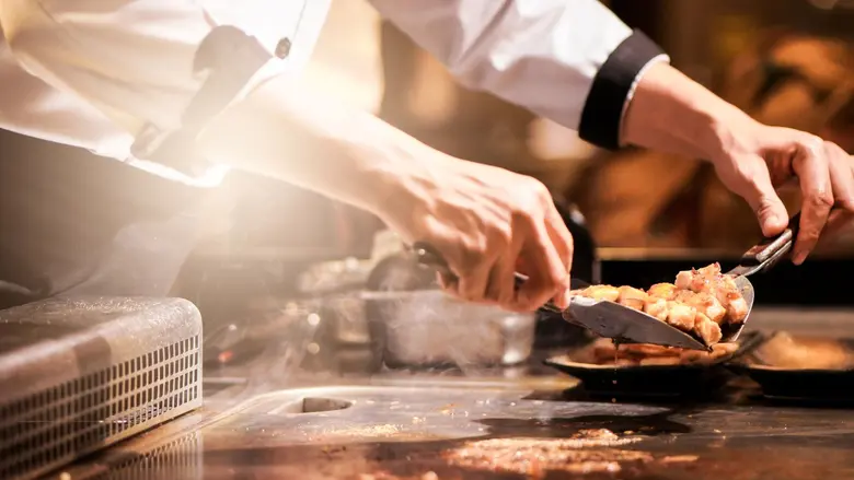 โรงแรมเซ็นทารา แกรนด์ บีช รีสอร์ทและวิลลา...