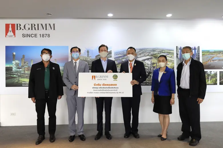 มร. เฟลิกซ์ ดนัย ลิงค์ ประธานเจ้าหน้าที่บ...