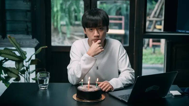 'กิต Three Man Down' ตื่นเต้น กำกับเอ็มวีเองครั้งแรก กับค่าย GeneLab ในเพลง 'วันเกิดฉันปีนี้' จาก JOOX Original 100x100 Season 3