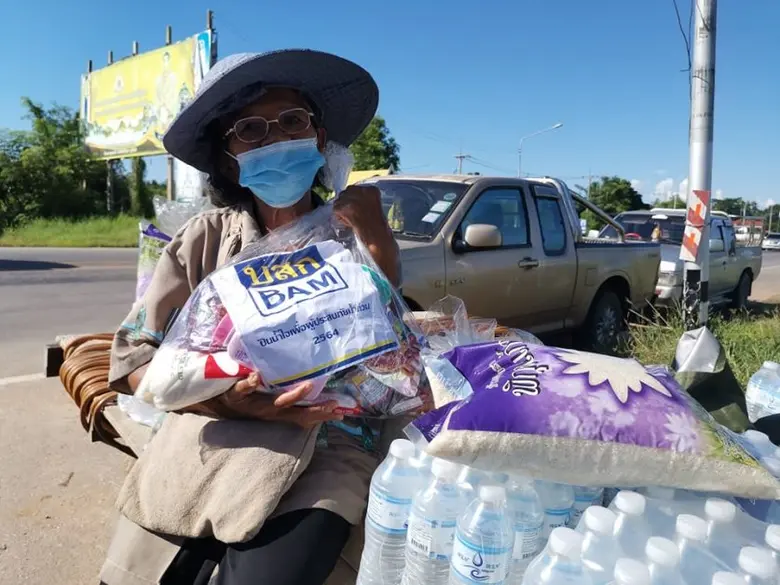 BAM ช่วยผู้ประสบภัยน้ำท่วมจังหวัดสุโขทัย