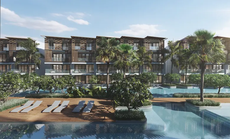 นายกวีพันธ์ เอี่ยมสกุลรัตน์ ประธานกรรมการ...