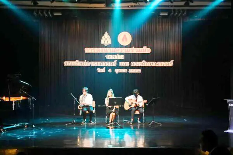 มข. สร้างหลักสูตร ดุริยางคศาสตรบัณฑิตและศึกษาศาสตรบัณฑิต สองใบปริญญา หนุนศิลปินอยากเป็นครู ชูครูที่อยากเป็นศิลปิน