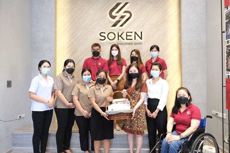 คุณพลอยลดา สะระคำ ผู้อำนวยการฝ่ายทรัพยากร...