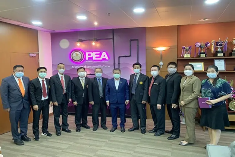 รศ.ดร.ไพโรจน์ สถิรยากร คณบดีคณะครุศาสตร์อ...