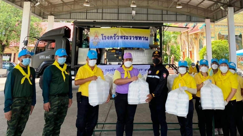 จากสถานการณ์ในหลายพื้นที่ ยังมีน้ำทะลักเข้าท่วมบ้าน...