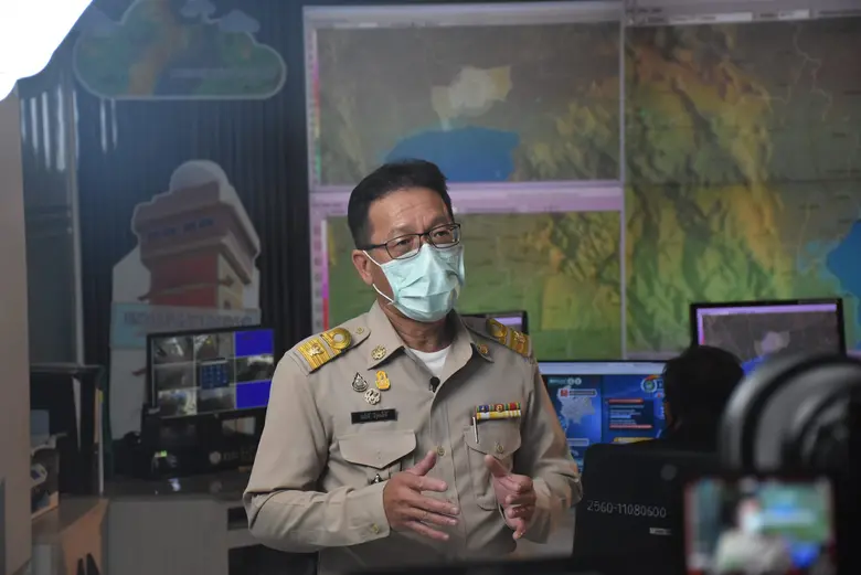 นายสมศักดิ์ มีอุดมศักดิ์ รักษาการผู้อำนวย...