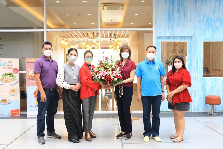 นางสาวจรูญรัตน์ สาลี ผู้จัดการทั่วไป บริษัท เดอะไนน...