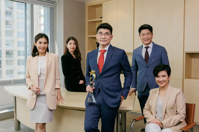 นายเพา จาตกานนท์ รองกรรมการผู้จัดการใหญ่ ...