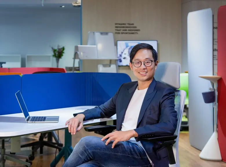 Modernform Collabs The Moon : Crypto & NFT Cafe to Showcase "The Art of Individualism" on the Metaverse, Featuring NFTs from Eight Renowned Creators and Three Partners