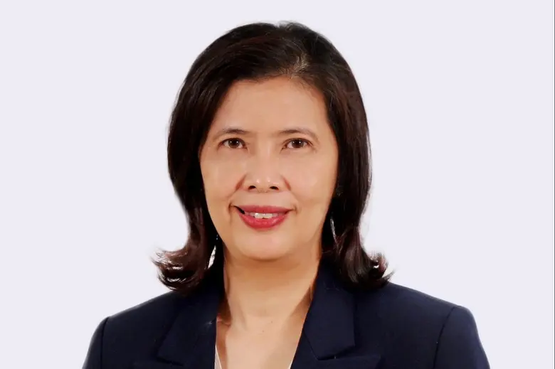 ในสังคมก้มหน้าเช่นปัจจุบัน ภาพชินตาที่มัก...