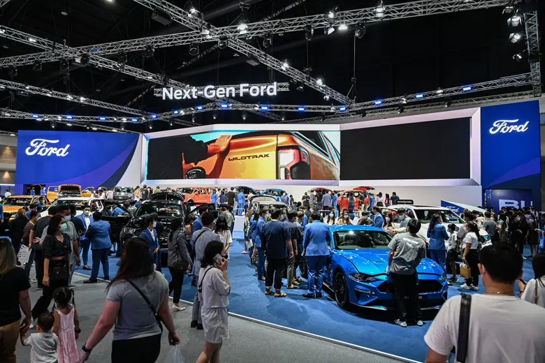 'บมจ.กรังด์ปรีซ์ อินเตอร์เนชั่นแนล' หรือ ...