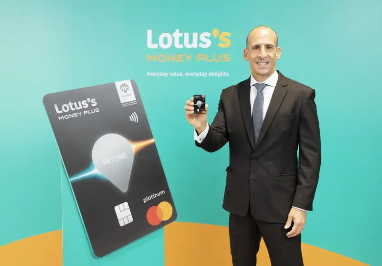 'โลตัส มันนี่ พลัส' ผนึกกำลัง 'มาสเตอร์การ์ด' เปิดตัว "บัตรเครดิตโลตัส แพลทินัม" ลุยรีแบรนด์เจาะตลาด Gen Y ตั้งเป้ายอดใช้จ่ายผ่านบัตรเติบโต 12%