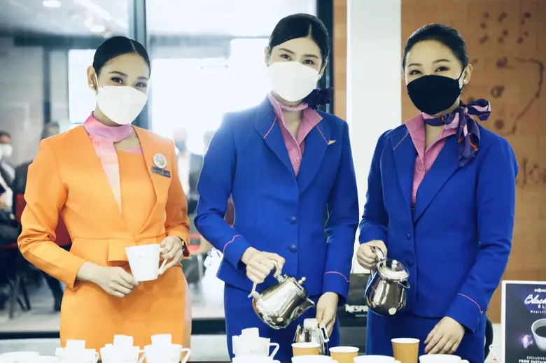 ทัวร์เอื้องหลวง การบินไทย และไทยสมายล์ ร่วมกับมติชน ส่งเสริมการท่องเที่ยวเชิงศิลปวัฒนธรรม จัดทัวร์พิเศษ  "เที่ยวล่อง ท่องตำนาน" 3 เส้นทางแห่งประวัติศาสตร์