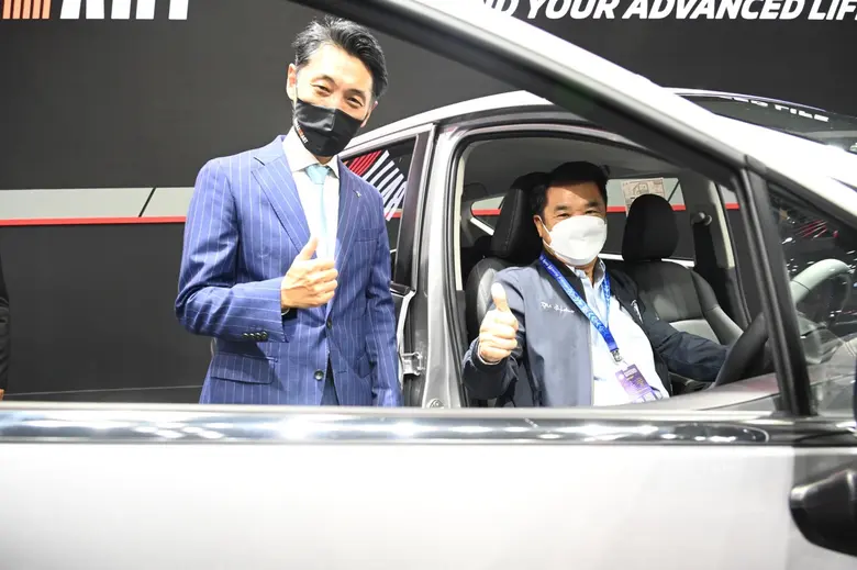 รัฐมนตรีว่าการกระทรวงอุตสาหกรรม ปลื้มกระแ...