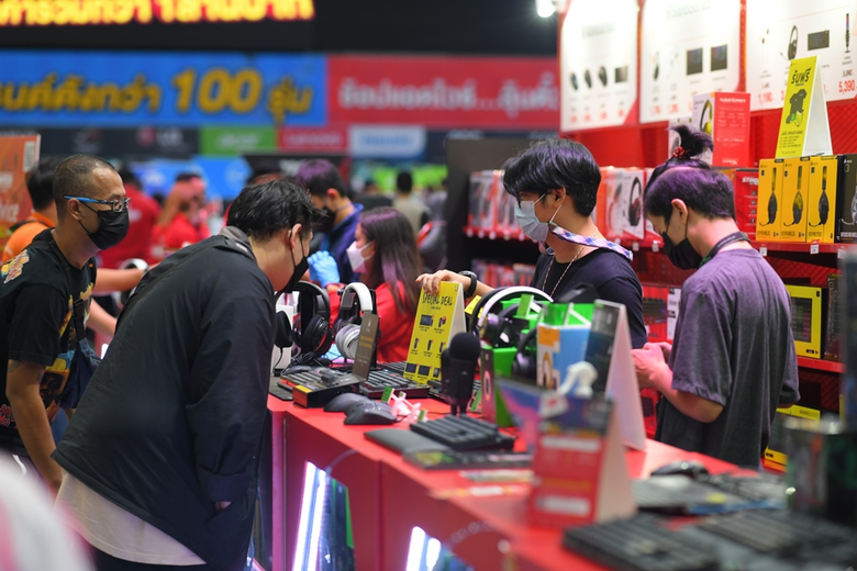 บมจ.เออาร์ไอพี ผู้จัดงาน "COMMART COMVERS...