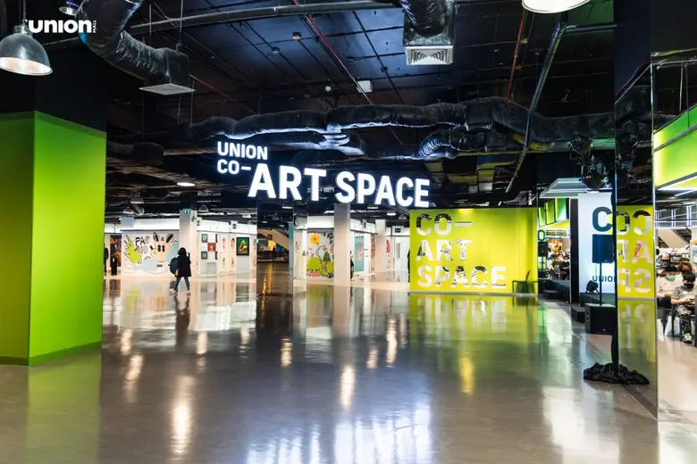 เมื่อพื้นที่สร้างสรรค์กับคนรักงานศิลปะมาเ...