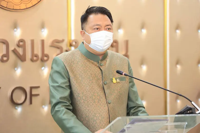 นายสุชาติ ชมกลิ่น รัฐมนตรีว่าการกระทรวงแรงงาน เปิดเ...