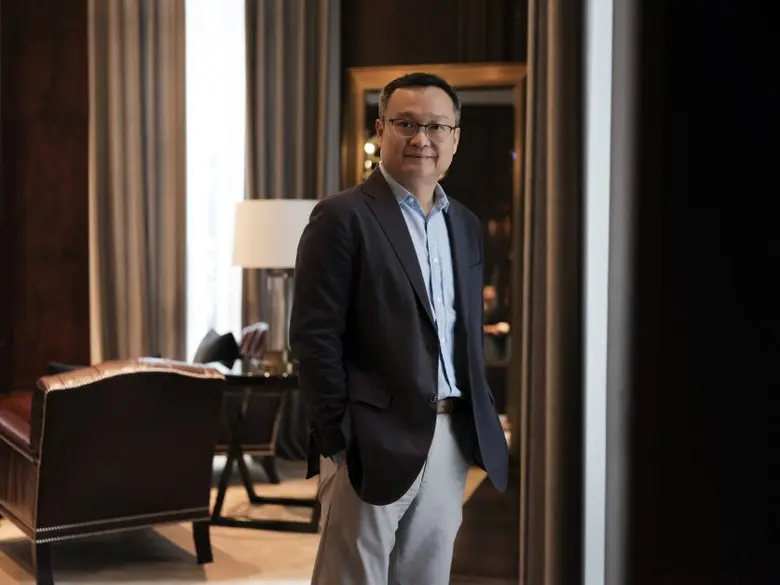 นายอุทัย อุทัยแสงสุข ประธานผู้บริหารสายงา...