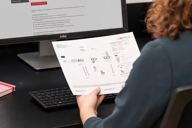 เฮเฟเล่ ผู้เชี่ยวชาญระดับนานาชาติด้านอุปก...