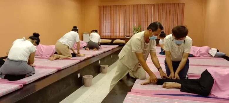 รมว.เฮ้ง รับนโยบายนายก มอบกรมพัฒน์ จัด 10 กว่าหลักสูตร ส่งเสริมการท่องเที่ยวระเบียงเศรษฐกิจภาคใต้