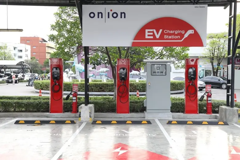 ออน-ไอออน พร้อมรับเทรนด์ยานยนต์ไฟฟ้า เปิด EV Charging Station แล้ว ในศูนย์การค้าเครือ เคอี กรุ๊ป ภายใต้การบริหารงานของกองทรัสต์อัลไล ให้บริการ "จอง จอด จ่าย ง่าย ๆ แค่ปลายนิ้ว"