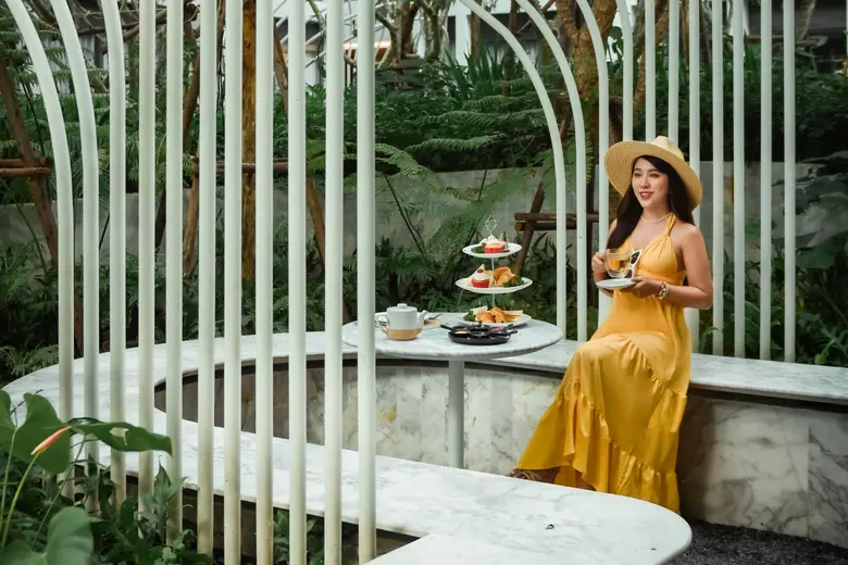 ชวนคุณมาออกแบบวันพักผ่อนอย่างคุ้มค่า ที่โรงแรมดุสิตดีทู หัวหิน โปรโมชัน "Summer Weekday Vibes" ในราคาเริ่มต้นเพียง 2,800 บาทสุทธิ